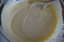 Príprava receptu Kefírový dierovaný koláč s kokosom, krok 3