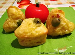 Recept Syrovo-šunkové muffiny