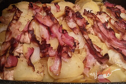 Príprava receptu Pečené kuracie prsia so zemiakmi v jednom pekáči, krok 10