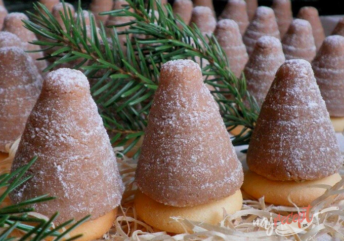 Recept Piškótové nepečené osie hniezda - najlepšie vianočné cukrovinky