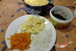 Príprava receptu Hrachová polievka s údenými rebierkami, krok 1