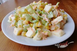 Príprava receptu Výborný zelerový šalát, ktorý dokonale nahradí obľúbený zemiakový šalát, krok 2