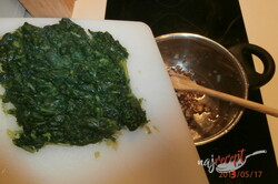 Príprava receptu Lasagne s lososom a špenátom, krok 1