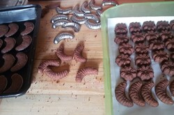 Príprava receptu Kakaové kvetinky s chuťou škorice, krok 4