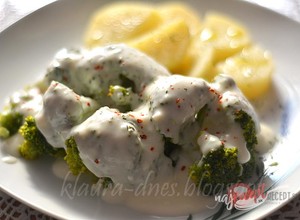 Recept Brokolica s hubovo-nivovou omáčkou